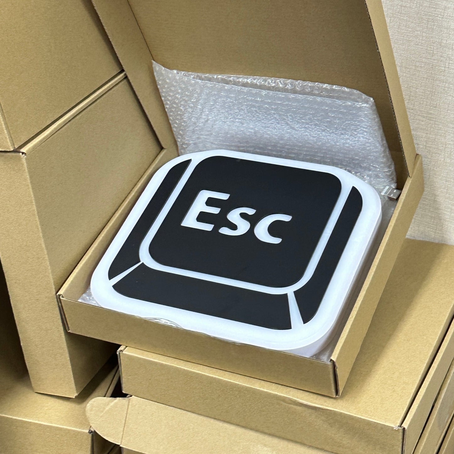 "Escape Key" Neon-Like Schild, Game Room Dekor, Game Wand Dekor, Geschenk für Gamer